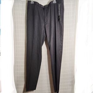 Van Heusen Dress Pants Size 38x32 Color Gray Flat Front